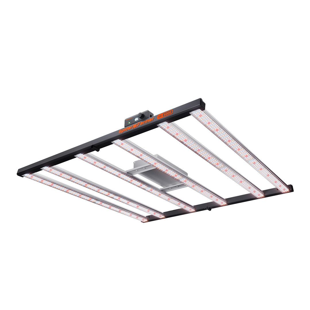 Spider Farmer | SE5000 LED Grow Light - 480w regulable ciclo completo